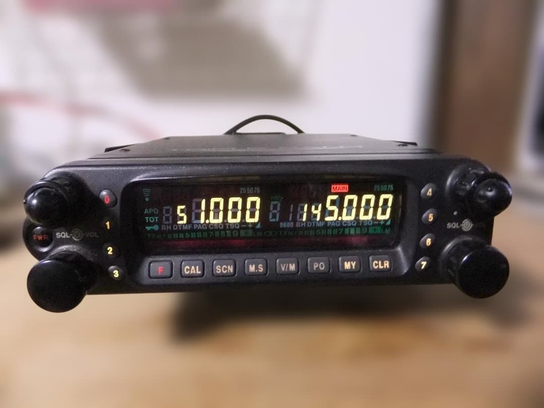 ☆スタンダード　50/144/430MHz帯モービル機　C5900D（現状渡し）