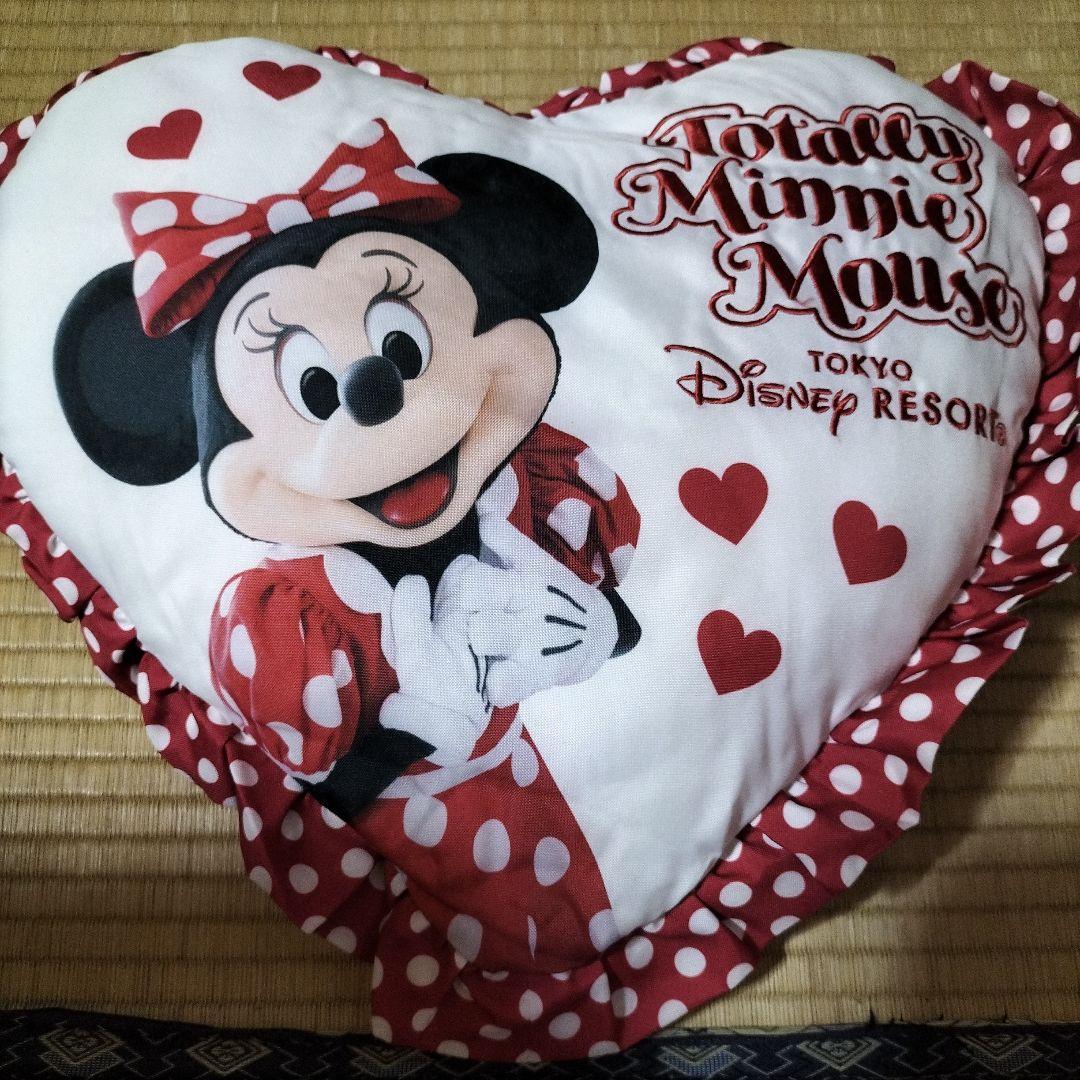 ディズニー　ミニー　クッション