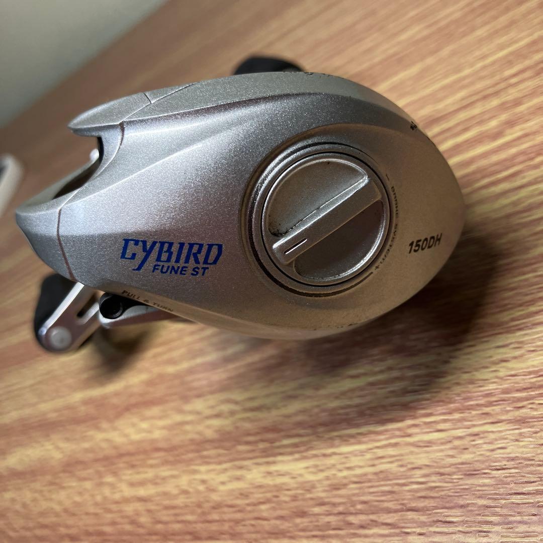 バスロッドだがショアジギングとかシーバスでも全然使える