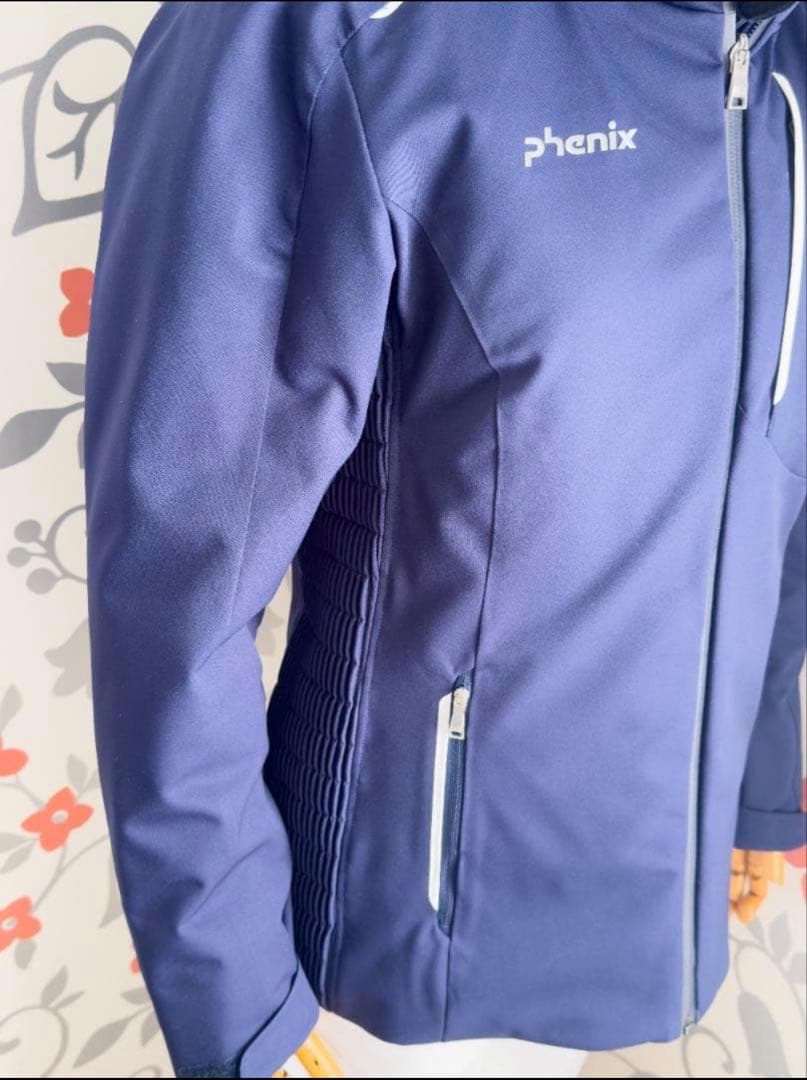 【NEW】フェニックス〈特典有り〉スキーウエア ダウン 防水 スリム 雪 保温