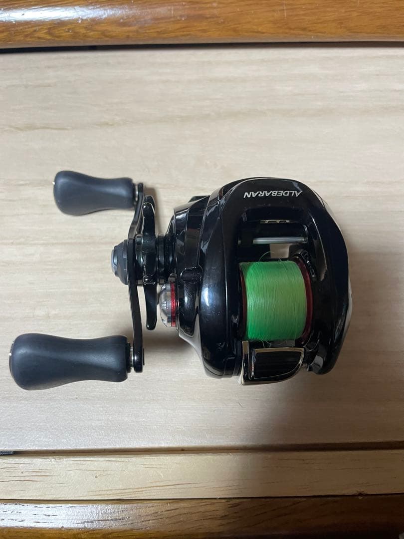 シマノ アルデバランBFSリミテッド 左巻き 美品