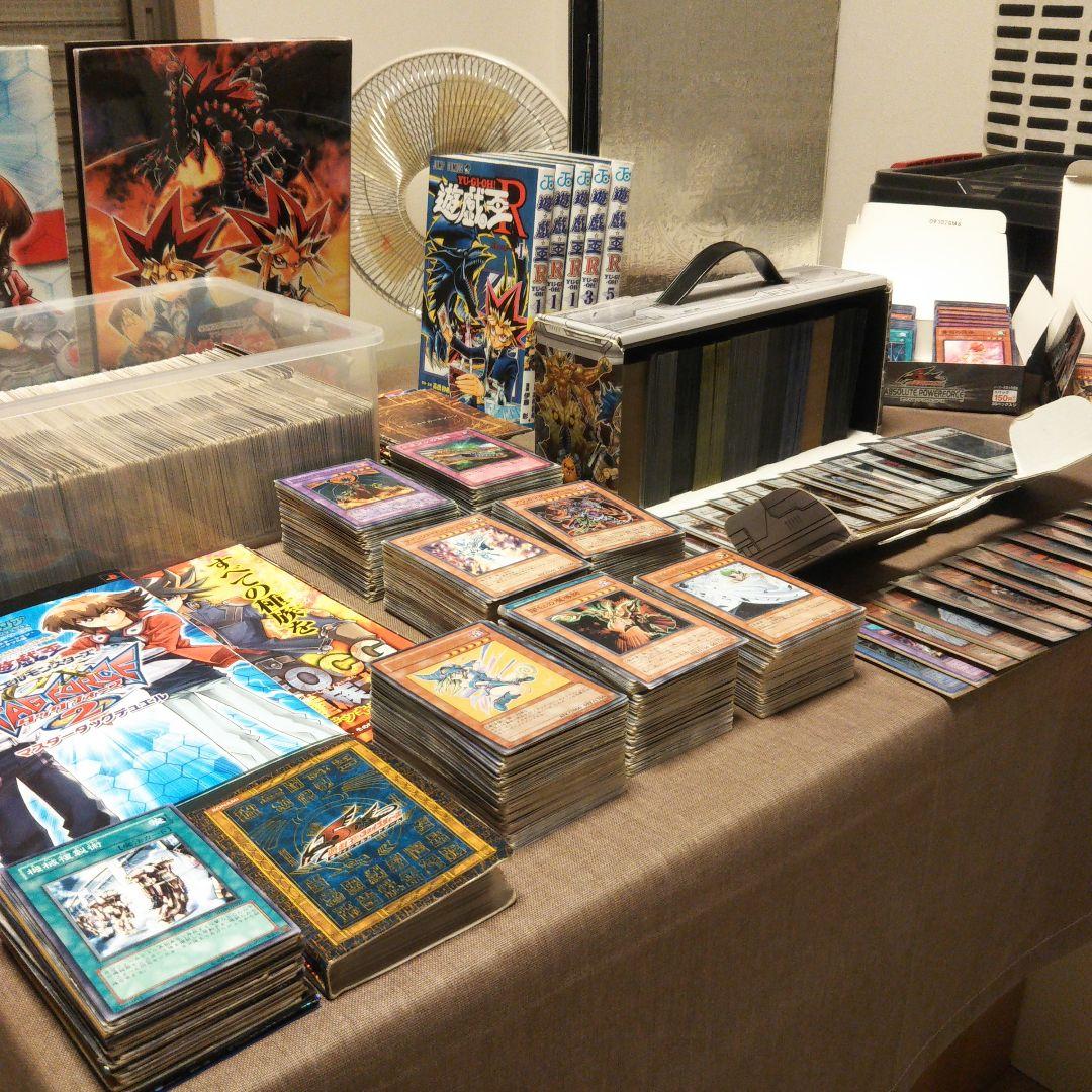 遊☆戯☆王カード♪遊戯王カード 引退品全てまとめてお譲りします！初期の頃からの物