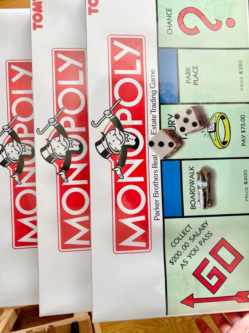 MONOPOLY ボードゲーム Parker Brothers 新品未開封 3