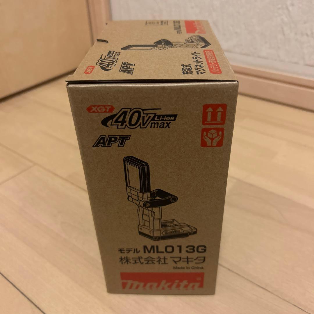 マキタ　最新商品　40V　充電式マグネットライト　ML013G　本体のみ