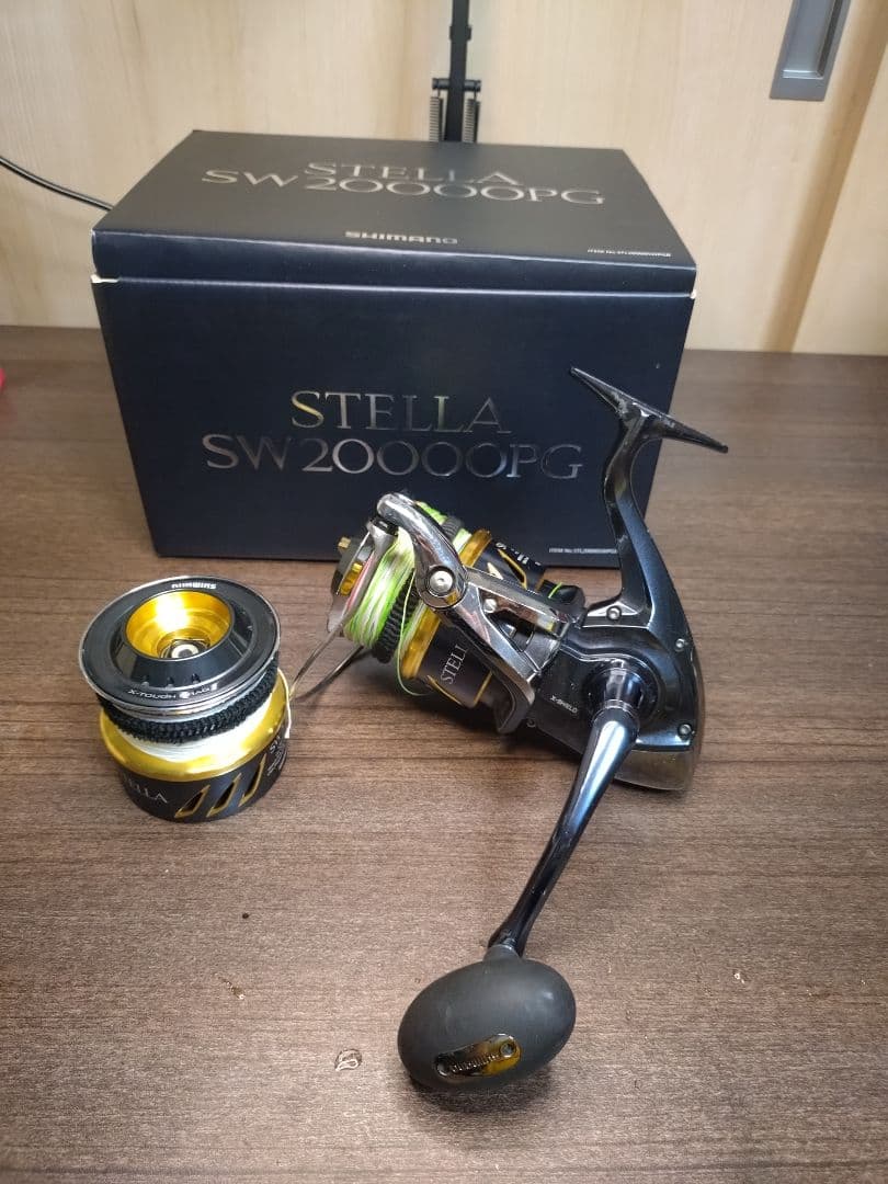 13ステラSW20000PG 替えスプール付き