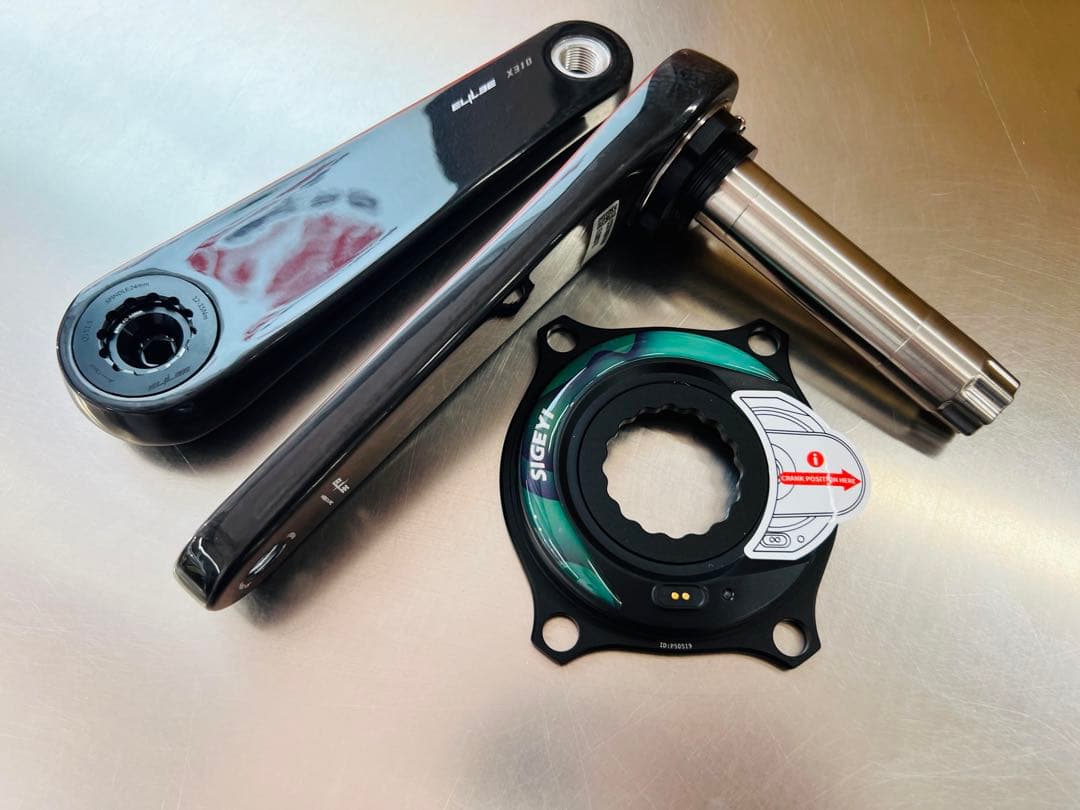 xxeチタンシャフトとsigeyiパワーメーター