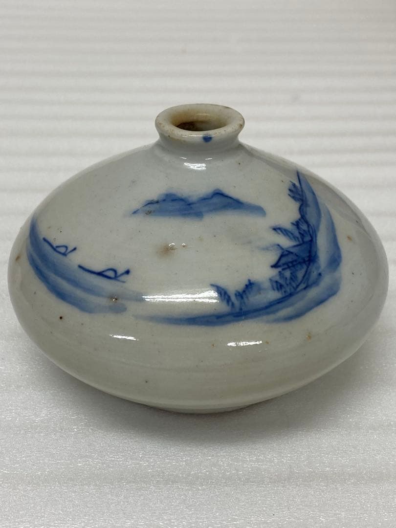 3-3250 骨董　油壺磁器　古平戸染付山水図油壺