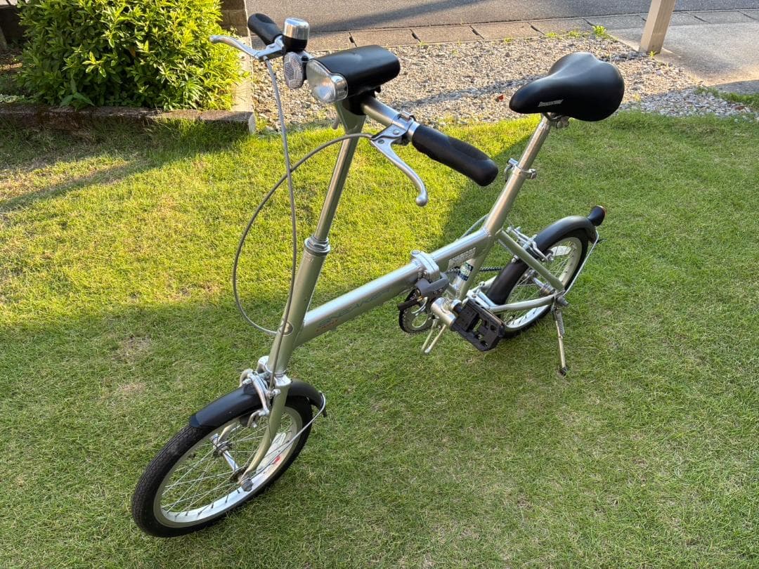 ブリヂストン 折りたたみ自転車　16インチ 新潟手渡し