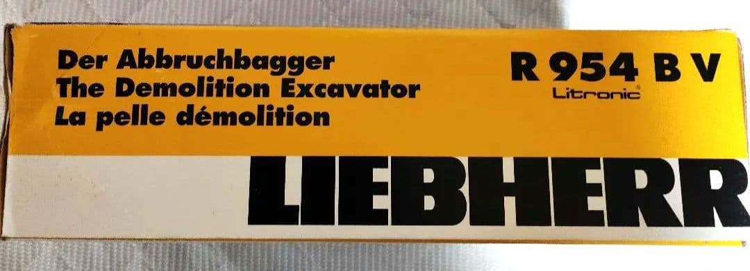 LIEBHERR R954BV解体機　絶版品