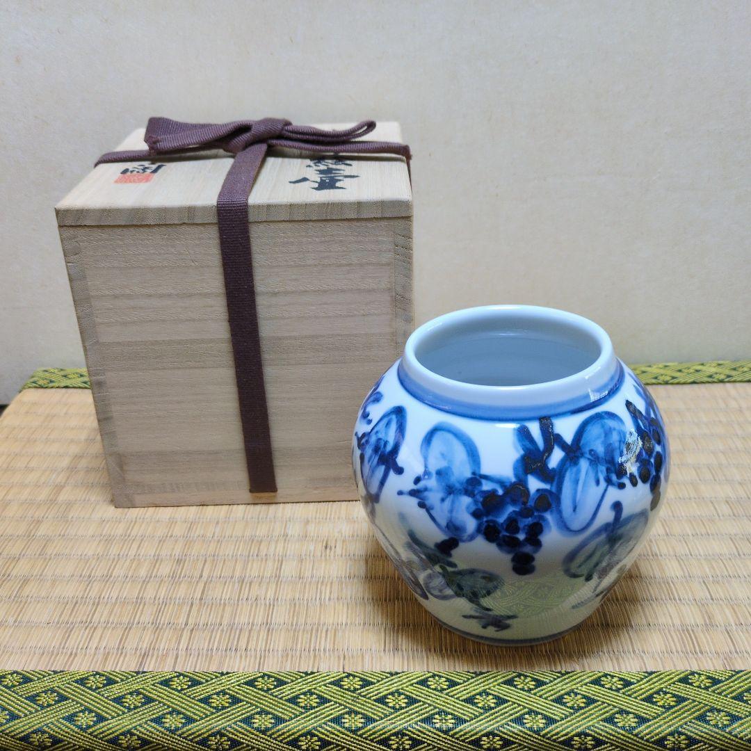 美術品「ぶどう絵壺」近藤 潤 作