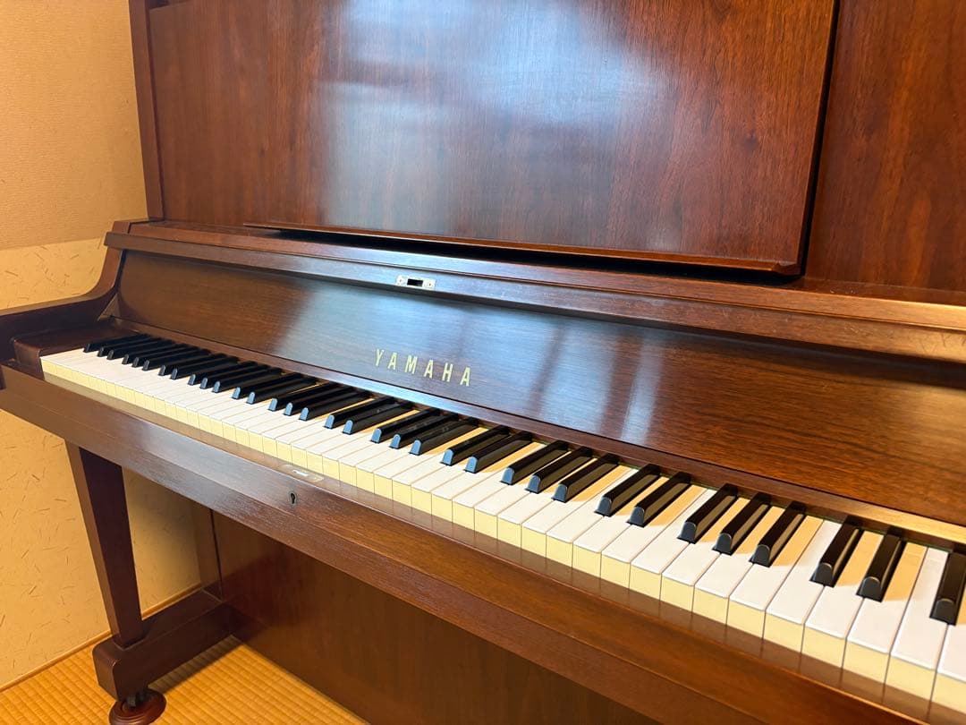 YAMAHA ピアノ W102Ｂウォルナット半艶　大幅に値下げ45→37万円！