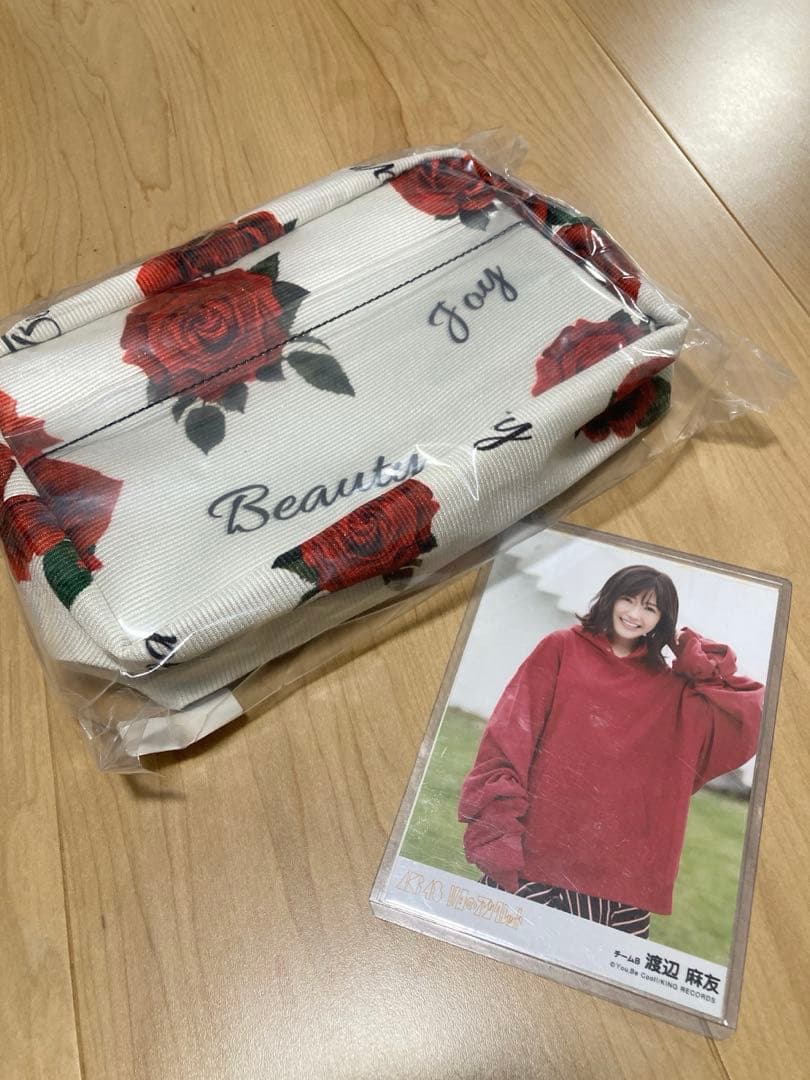 渡辺麻友　AKB 大衣装展　ポーチ　貴重　11月のアンクレット　本物衣装生地