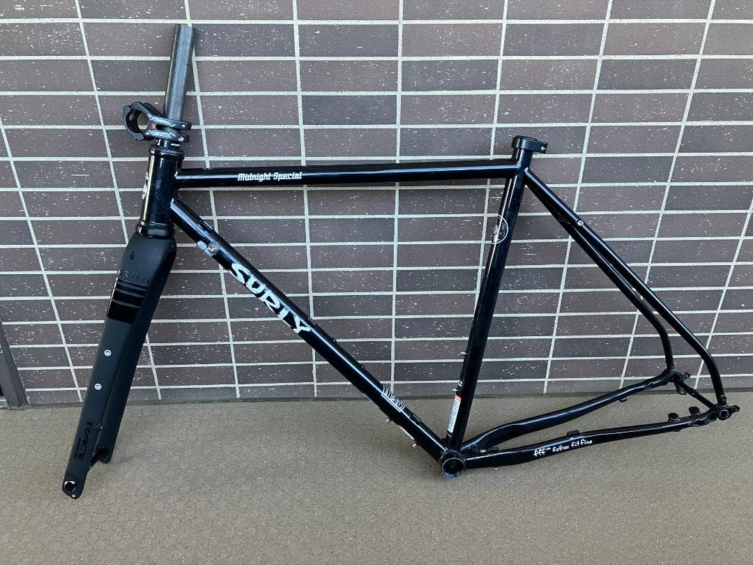 【直接取引限定】SURLY Midnight Special　黒　50サイズ