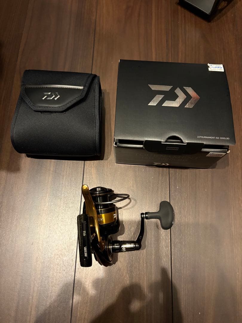 22 トーナメント ISO 3000LBD 新品未使用
