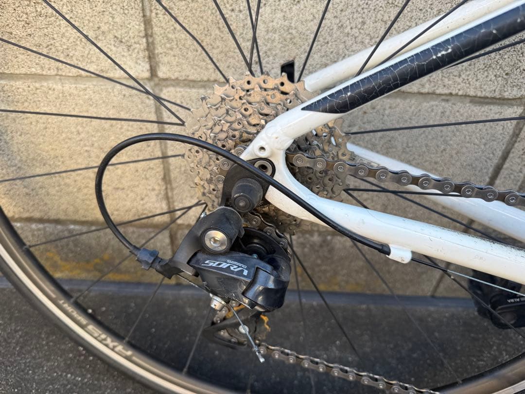 通勤通学などに！　￼スペシャライズド　アレースポーツ　送料無料！