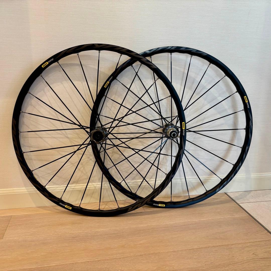 MAVIC KSYRIUM ELITE UST DISC シマノ11速