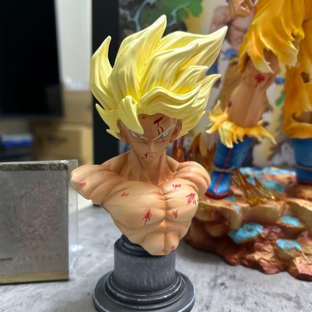 孫悟空　フィギュア　海外　5000体限定プレート付き