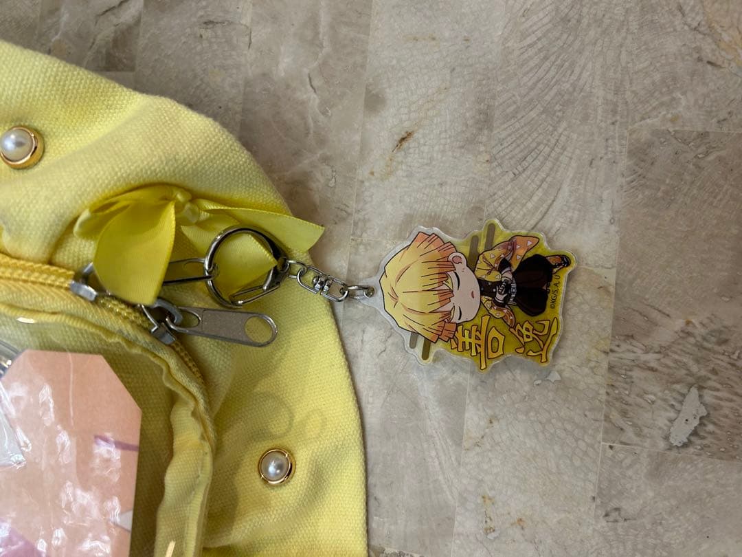 鬼滅の刃　我妻善逸　痛バッグ