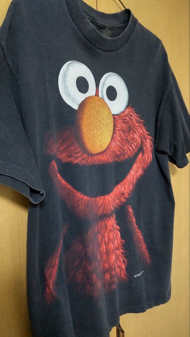 エルモ Tシャツ 古着 Lサイズ