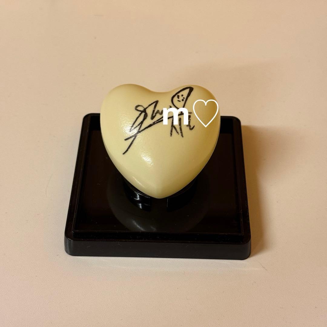 JO1　鶴房汐恩　直筆サインボール