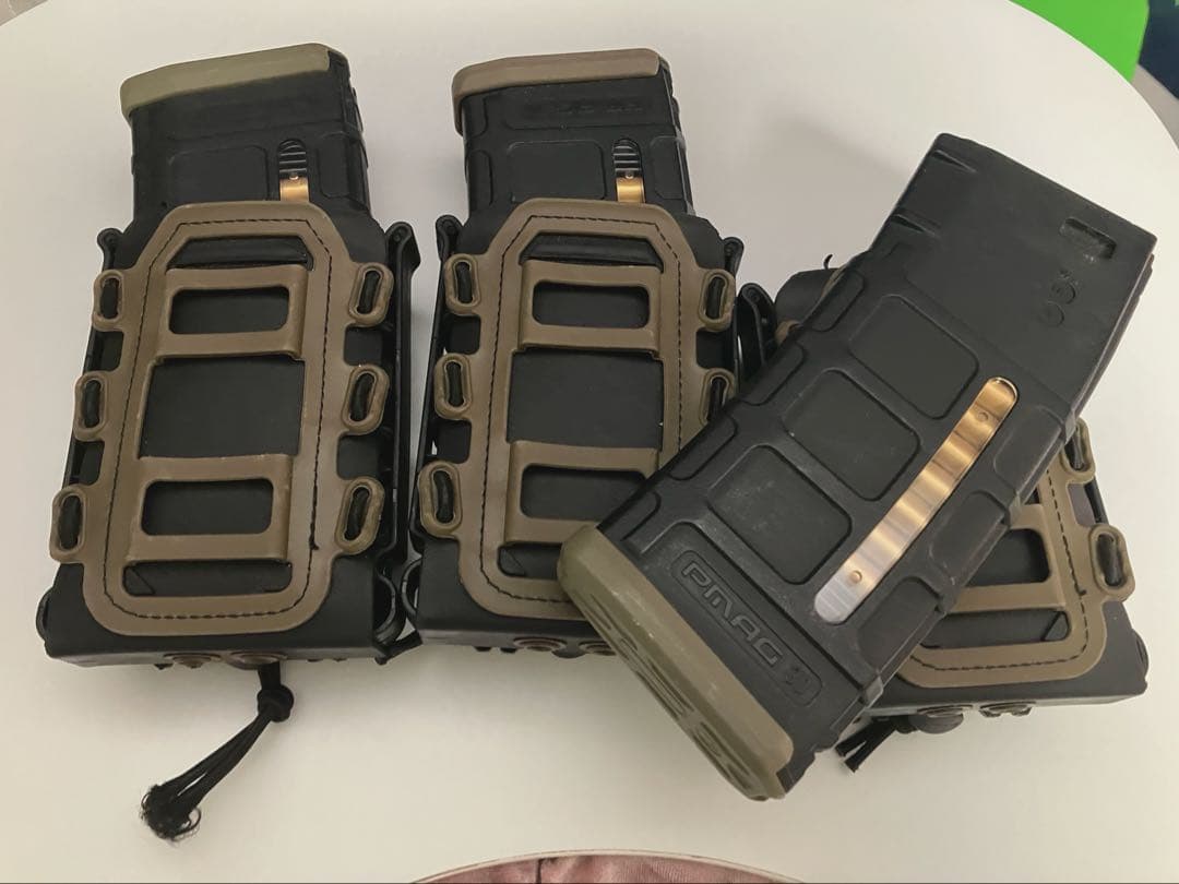 MAGPUL PMAG スコーピオンタイプソフトシェルマガジンケースセット