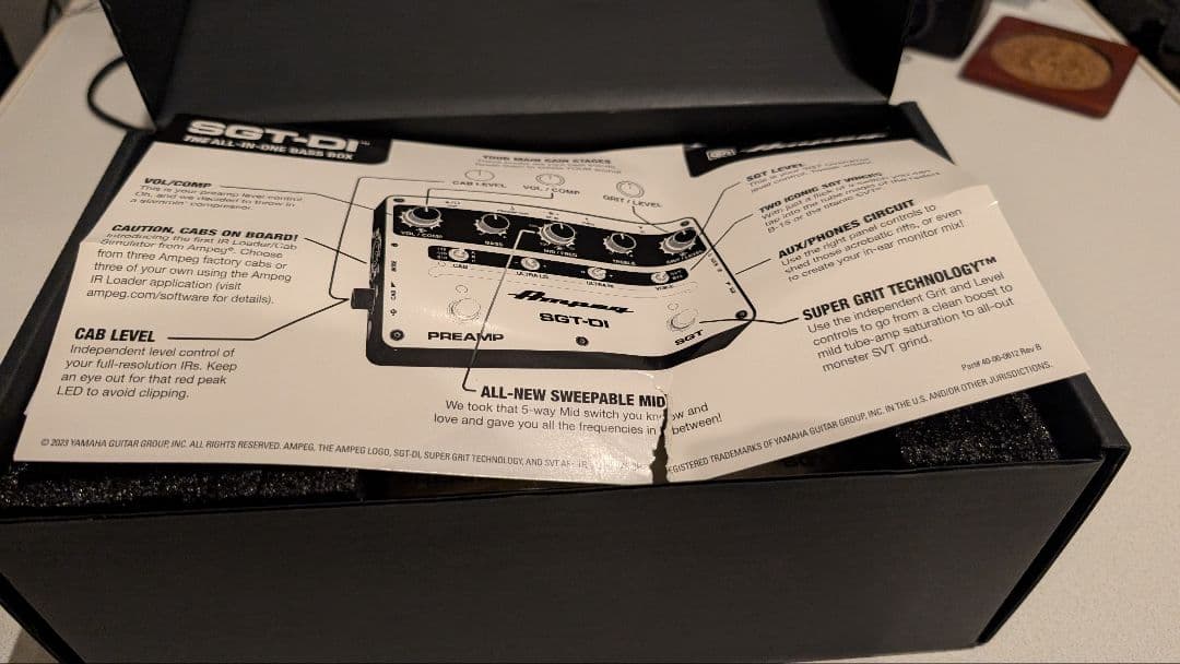 Ampeg SGT-DI ベースプリアンプ エフェクター