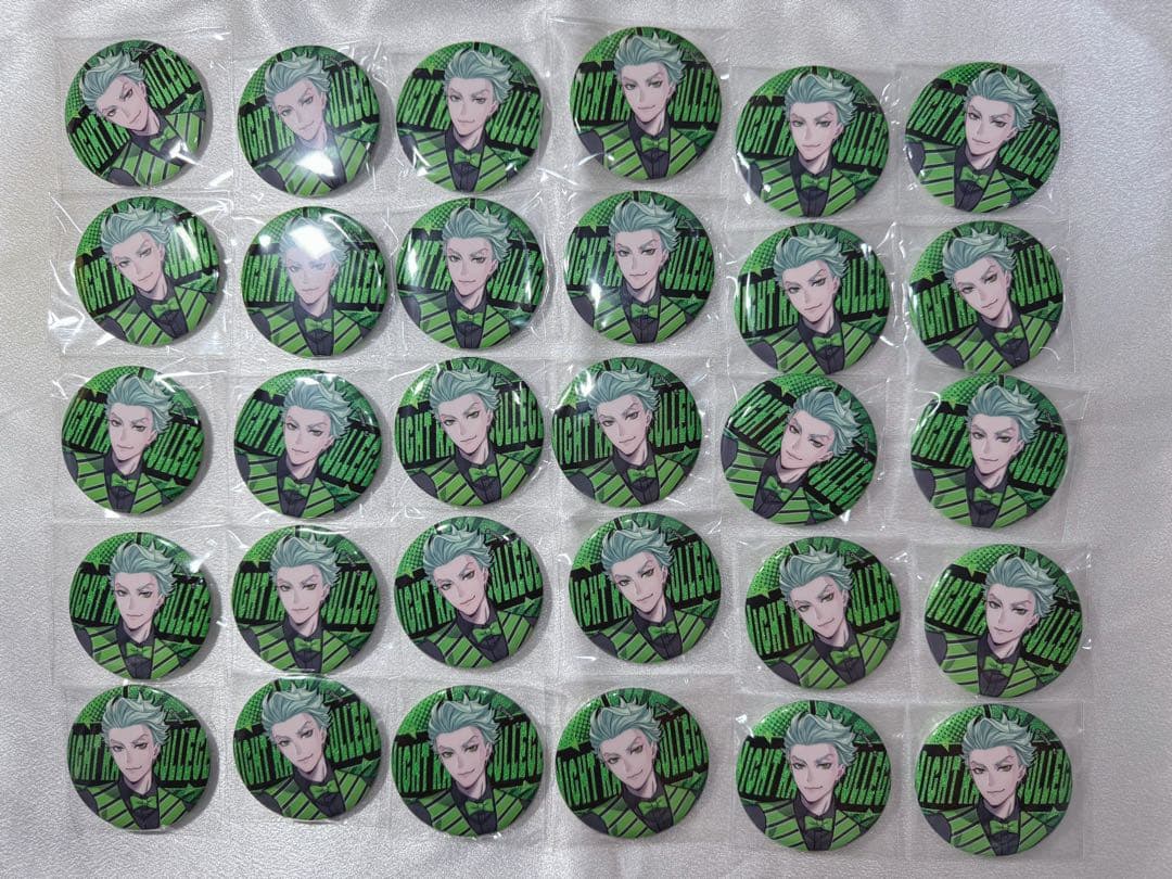 ツイステ セベク ユニオンバースデー グリッター缶バッジ