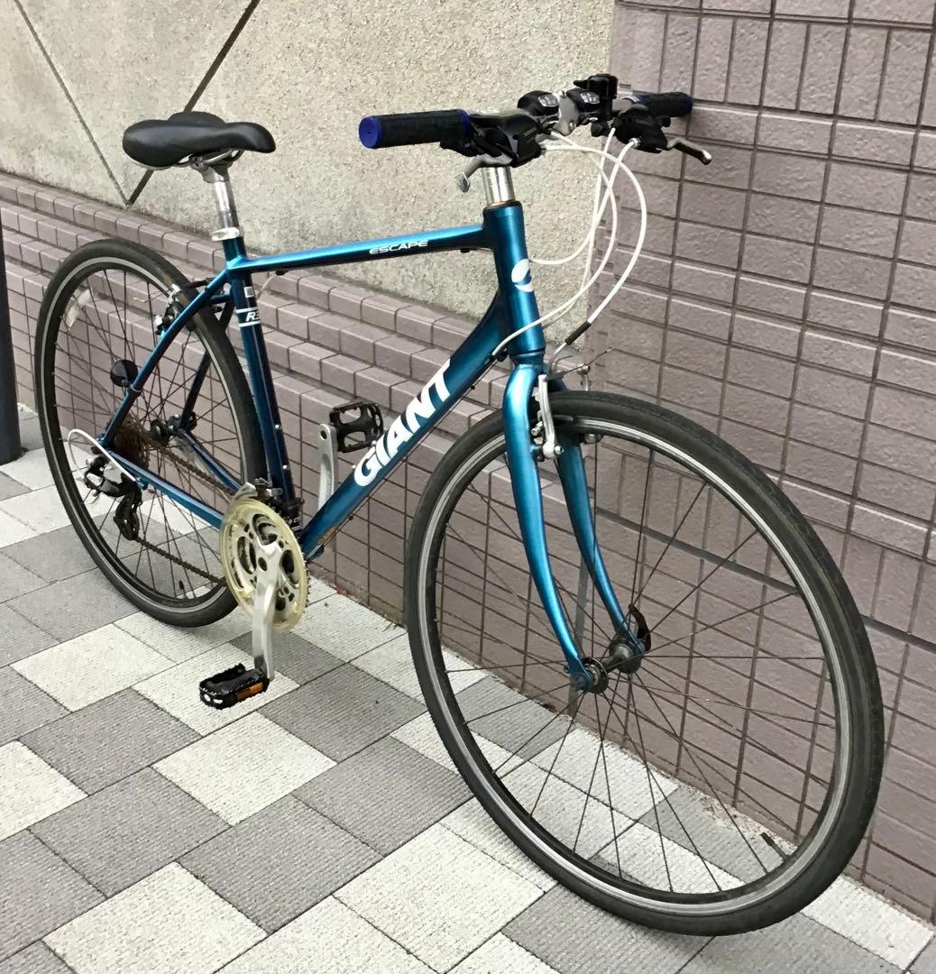 GIANT エスケープ クロスバイク ESCAPE R3 M 24段　東京