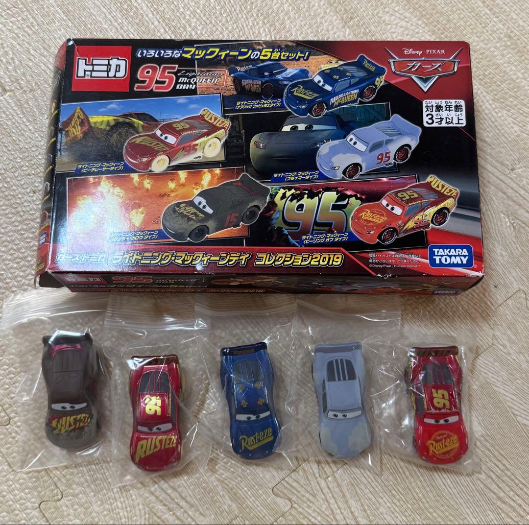 ライトニング・マックィーンデイ コレクション2019 カーズトミカ