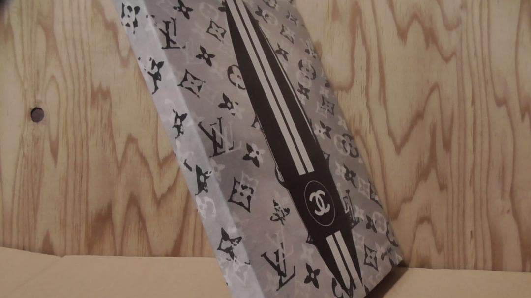 オリバーガル ルイヴィトン シャネル アートパネル 保管品 サイズ38×25