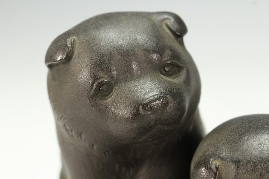 金工師 徳光造 遊三犬 置物(K-XA873)