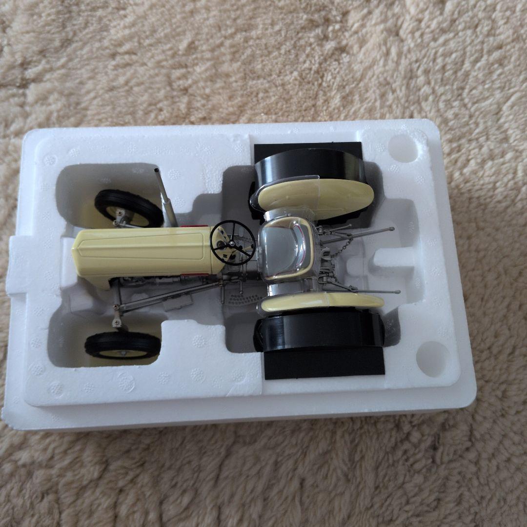 【値下げ】新品Ferguson TO 35 (1957) 1:16スケールモデル