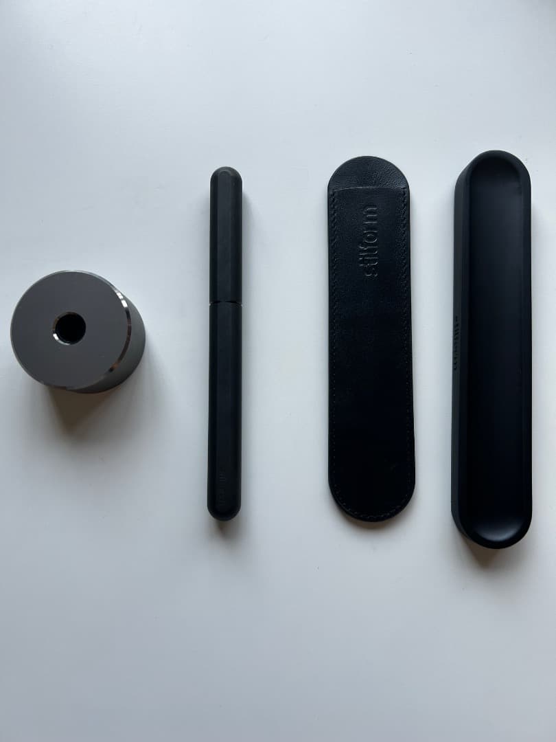 stilform ink チタン ブラック