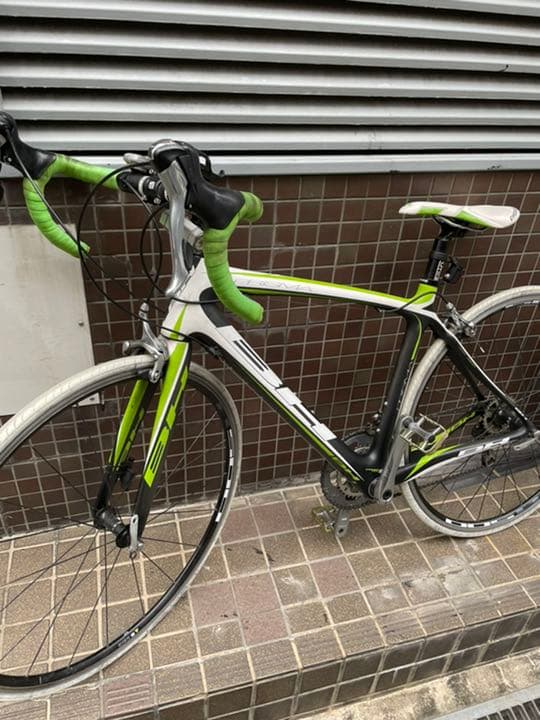 ロードバイク BH プリズマ 2012タイプ オシャレに街乗りでも！ おまけ付き