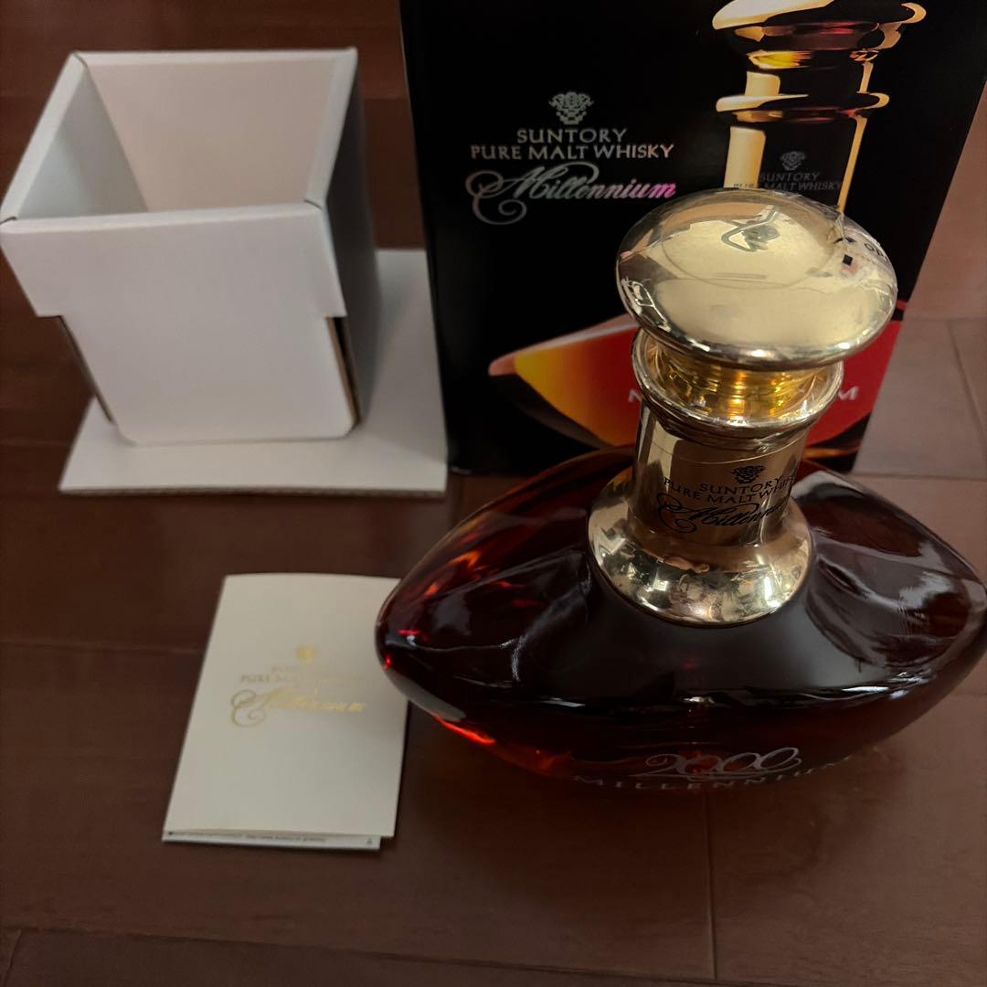 O*G様 サントリー　ピュアモルトウイスキー　ミレニアム700ml