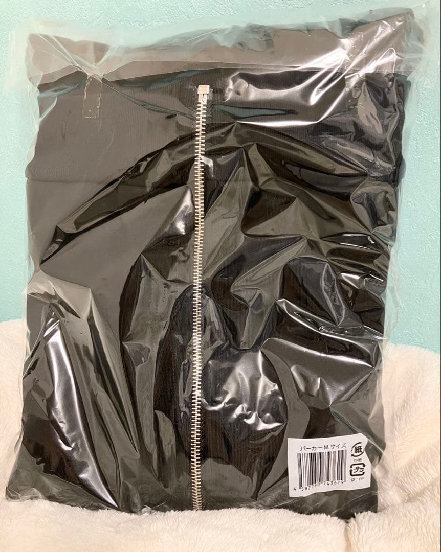 LEO 山田涼介　パーカー　タンブラー　ヘアクリップ　ビジュアルカード