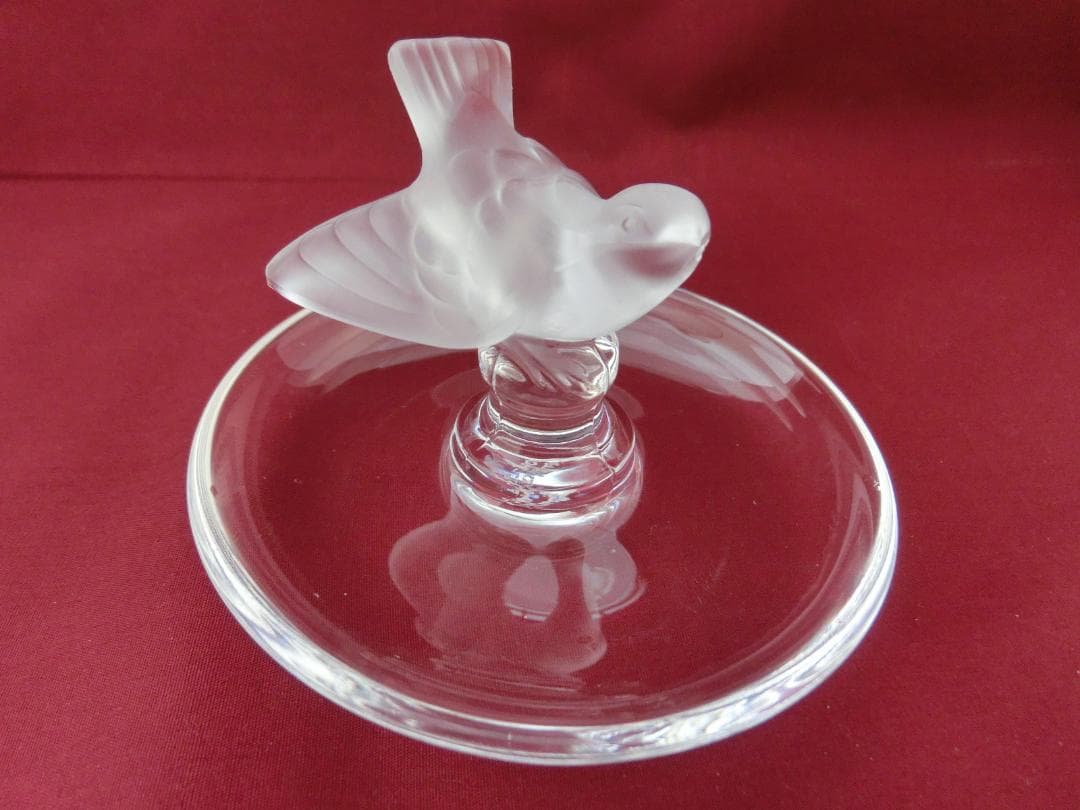 『LALIQUE』クリスタルガラス・リングトレイ雀