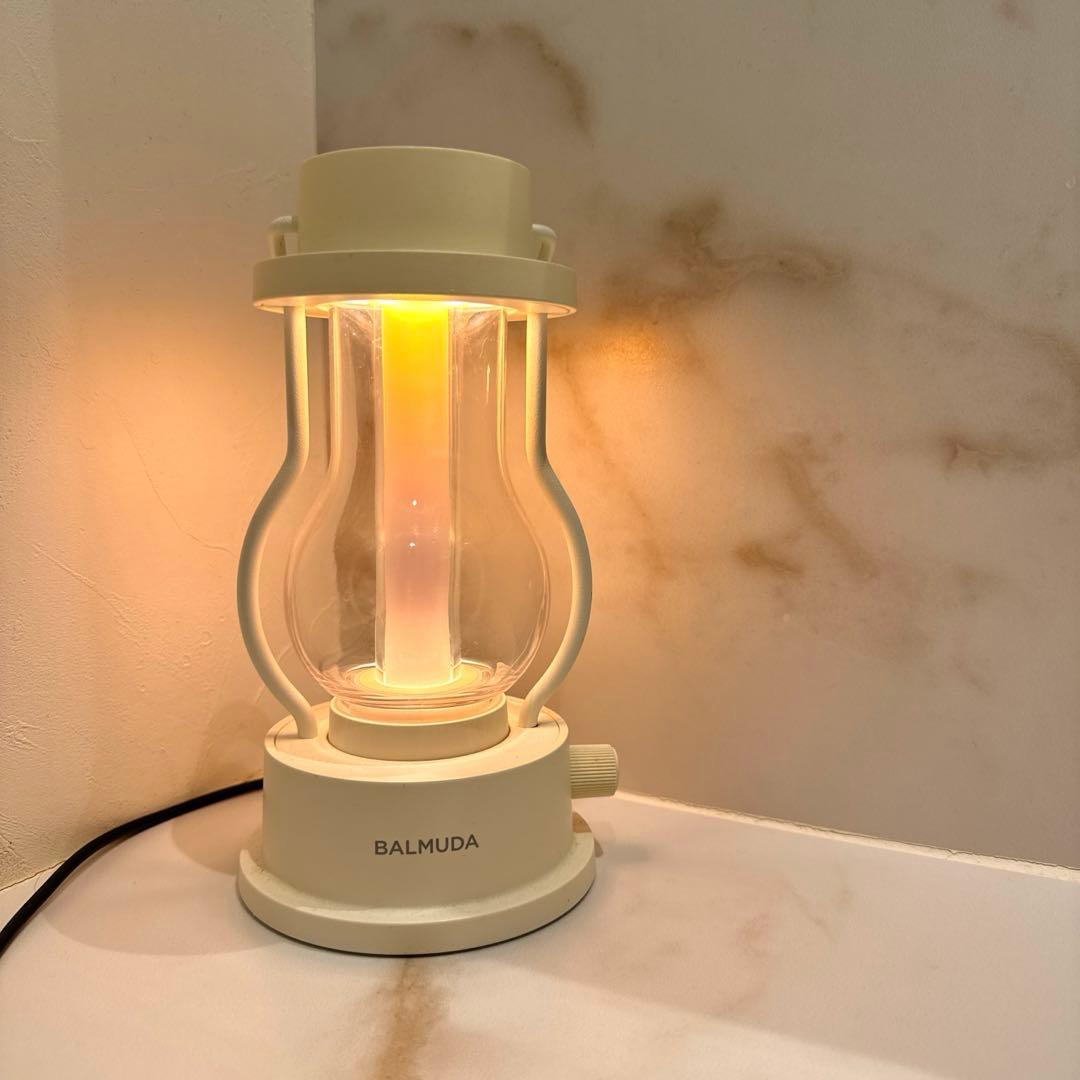 BALMUDA The Lantern L02A-WH ホワイト