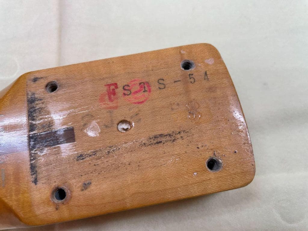 FENDER JAPAN STS54 EXTRAD エクストラッド 1987年製