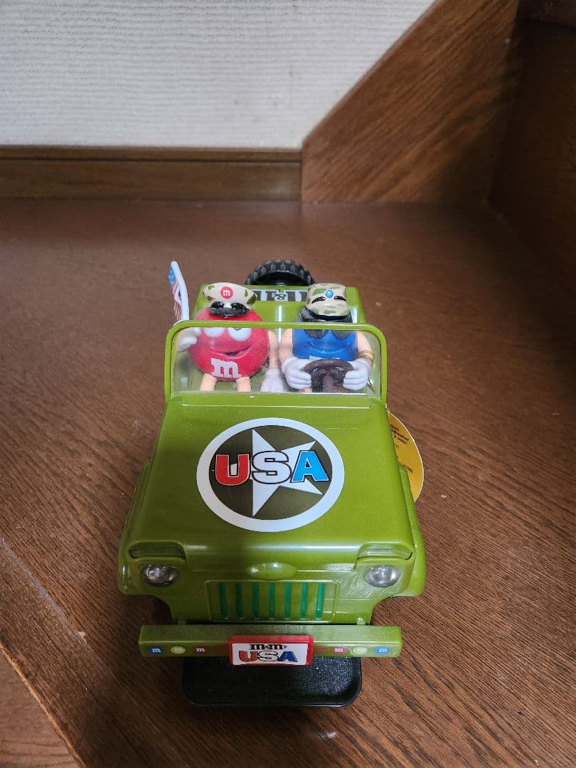 M&M's ミニカー 緑色 キャラクター付き