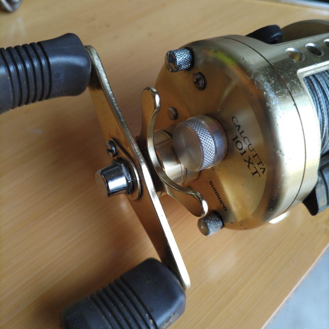 SHIMANO CALCUTTA 101XT 左巻き　ベイトリール