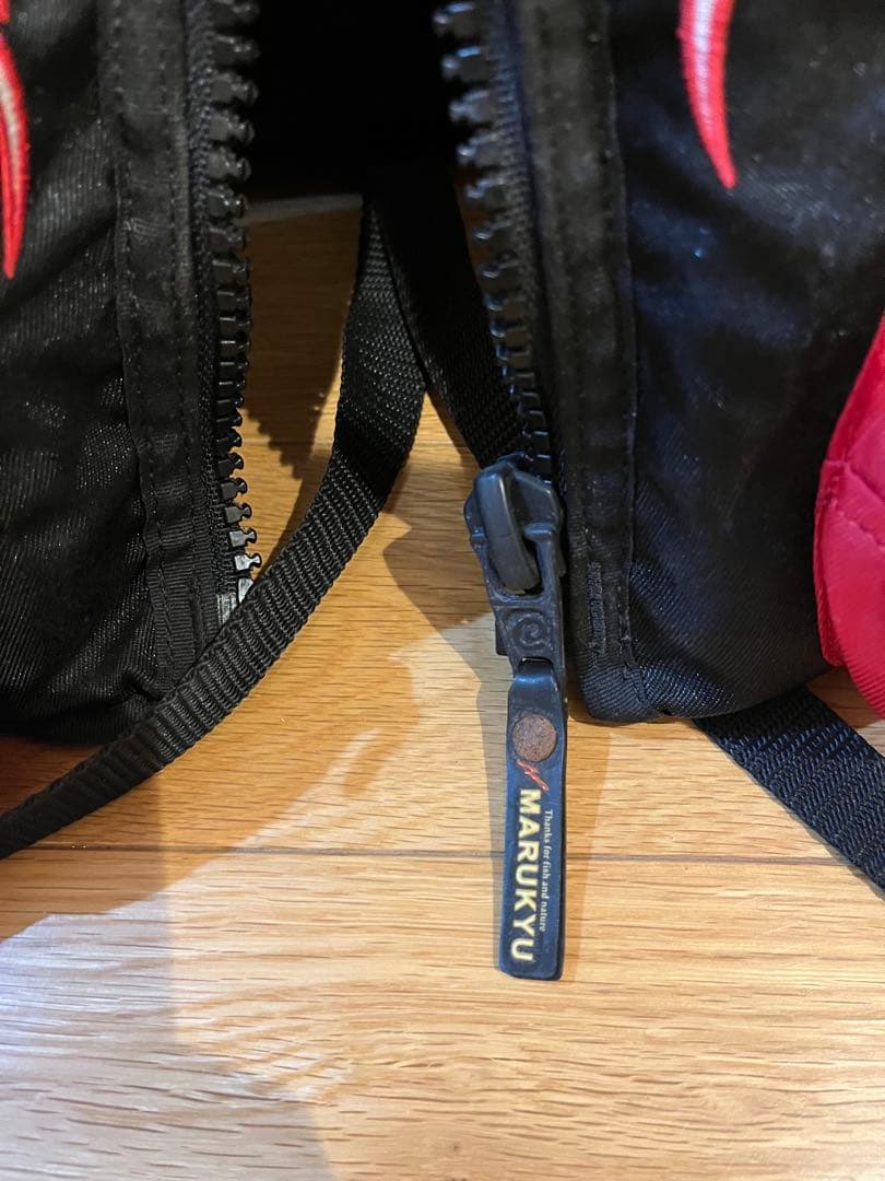 MARUKYU ライフジャケット ブラック/レッド