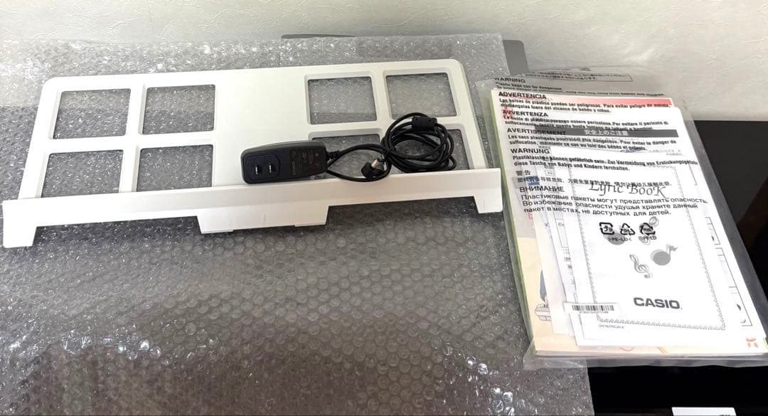 【極美品】カシオ CASIO 光ナビゲーション キーボード LK-516 楽譜付