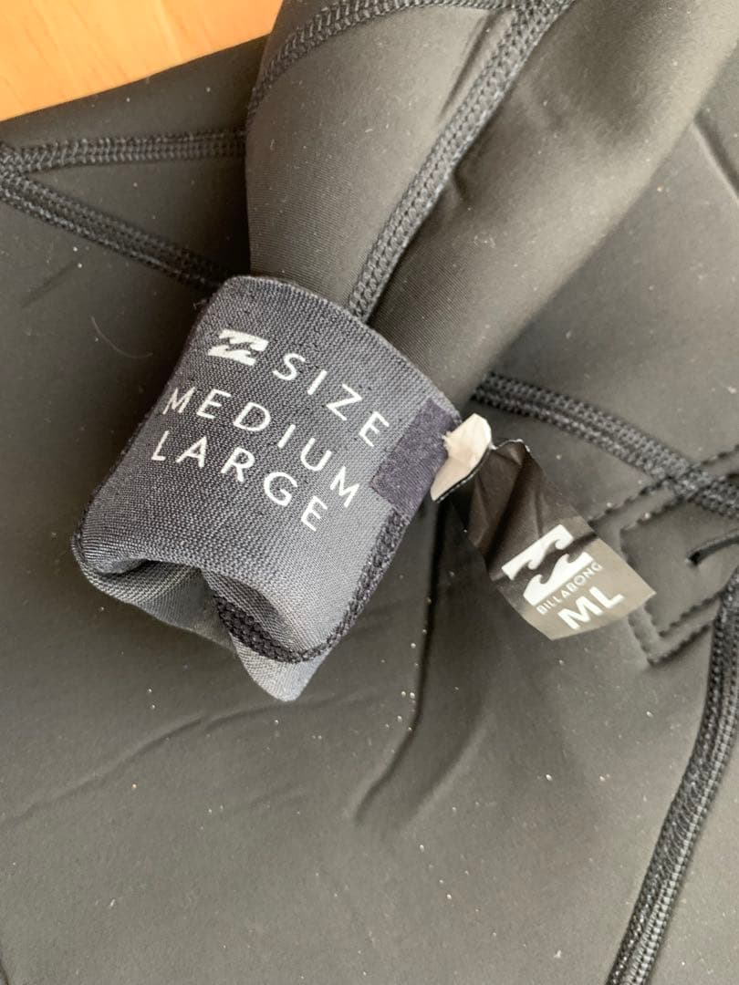 Billabong 3.2 ABSOLUTE フルスーツ