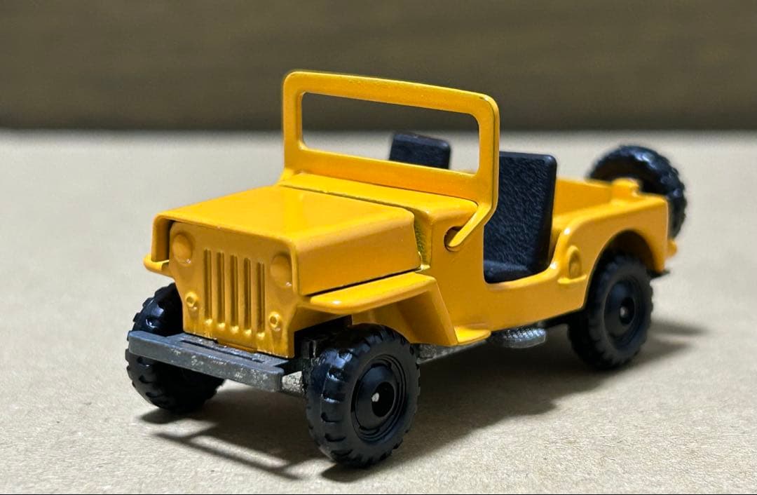 日本製 トミカ 三菱ジープ