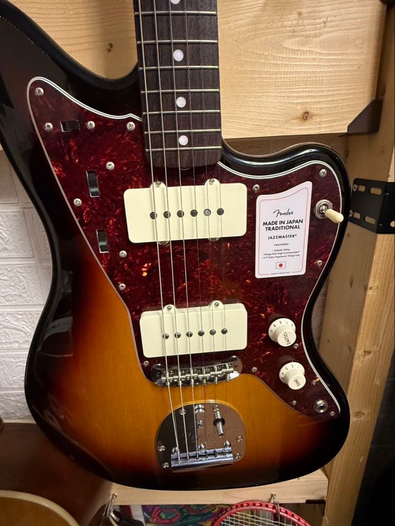 Fender Jazzmaster サンバースト