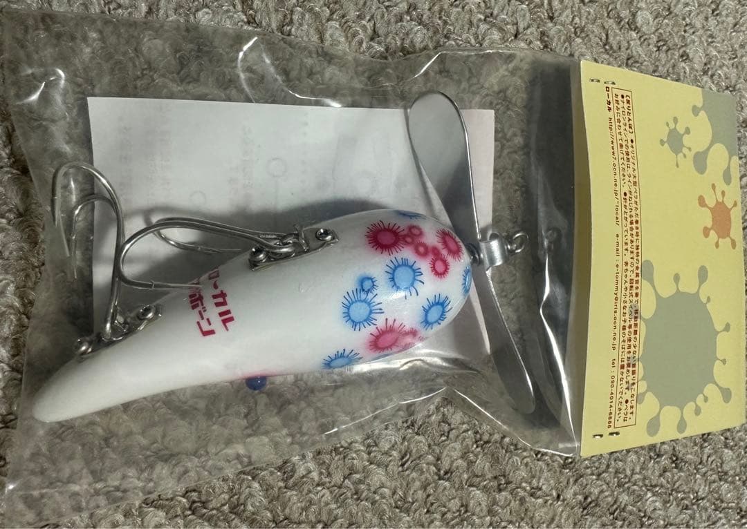 バズボーン ✖️ ローカル　反りとんぼ　バッチ付き