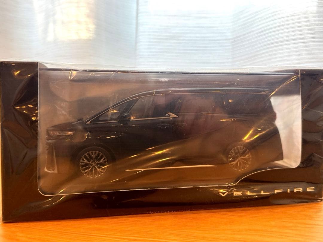 トヨタ 新型ヴェルファイア　1/30スケール ミニカー 購入者限定 非売品