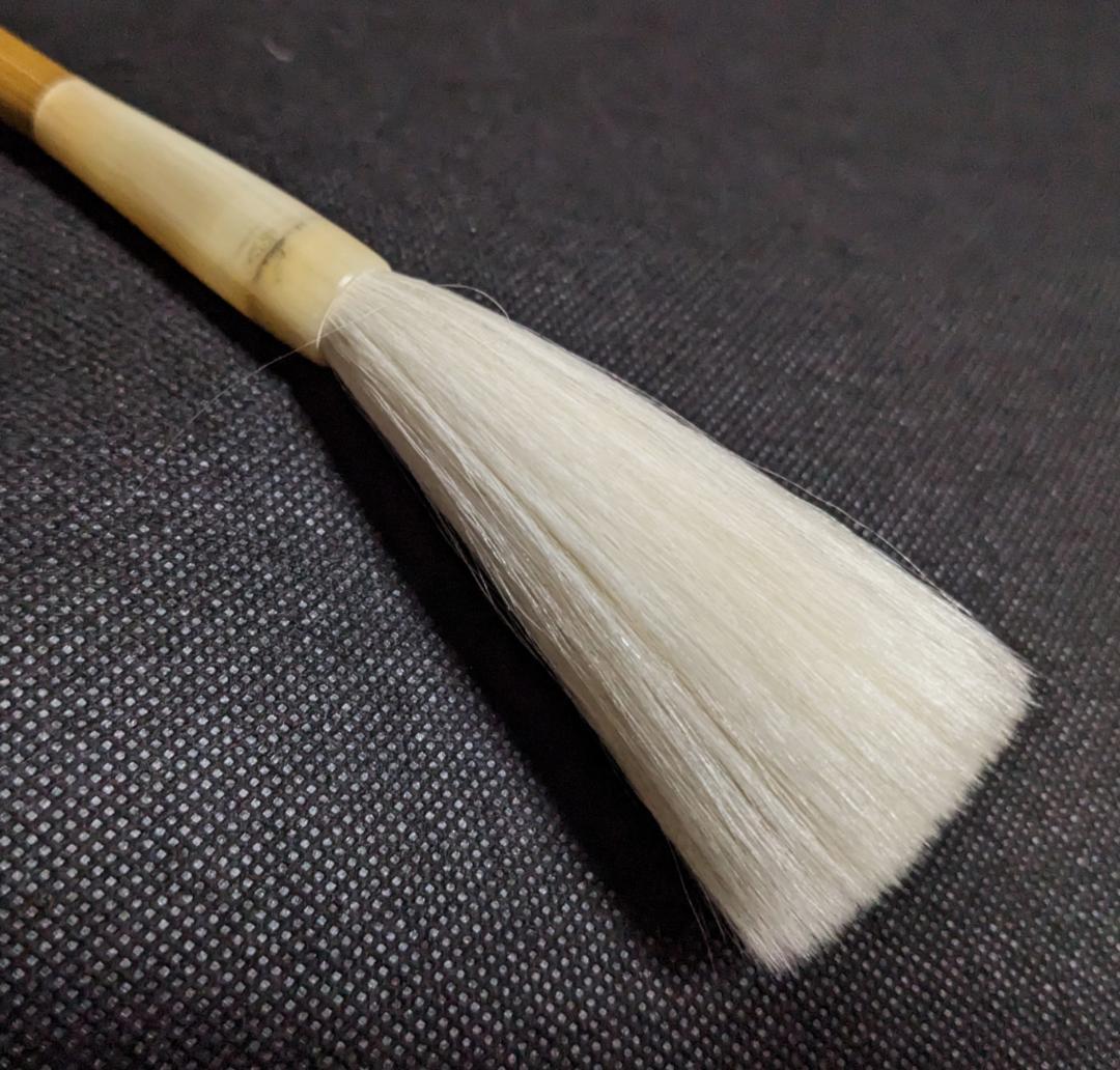 【端硯】◆濃厚な馬肝色に火捺の美石◆北嶺◆約七吋◆唐木共箱◆文革期以前◆検→端渓