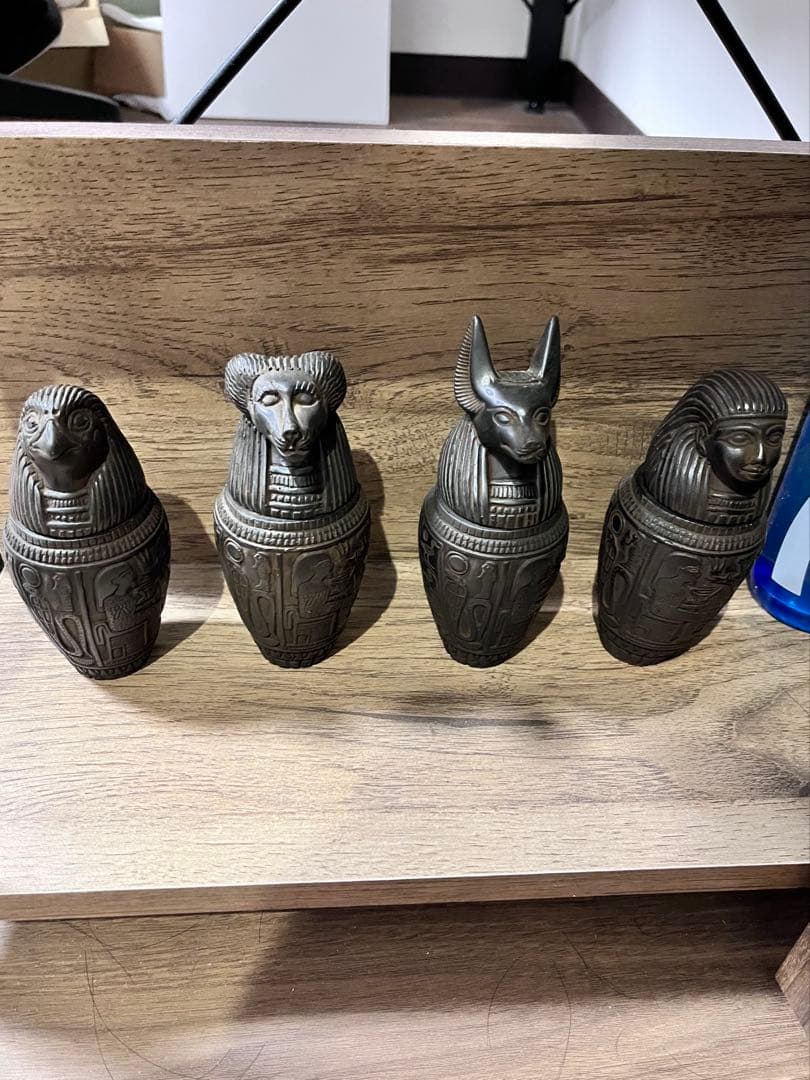 カノプスの壺　レプリカ